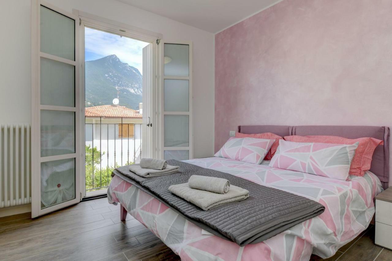 Corte Fasanella - Apartment Lilla Toscolano Maderno Ngoại thất bức ảnh